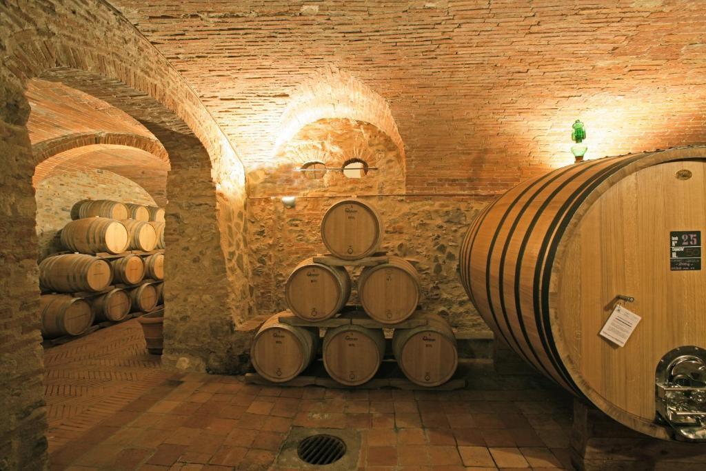 הוילה מרקאטאלה ואל די פזה Castello Di Gabbiano מראה חיצוני תמונה